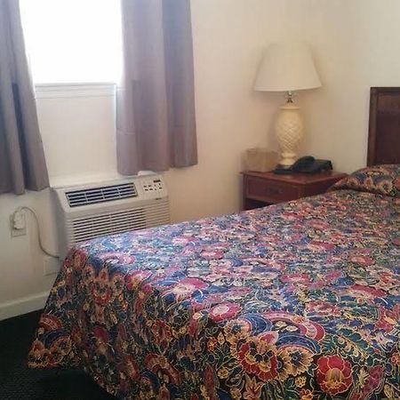 אלכסנדריה The Virginia Lodge מראה חיצוני תמונה